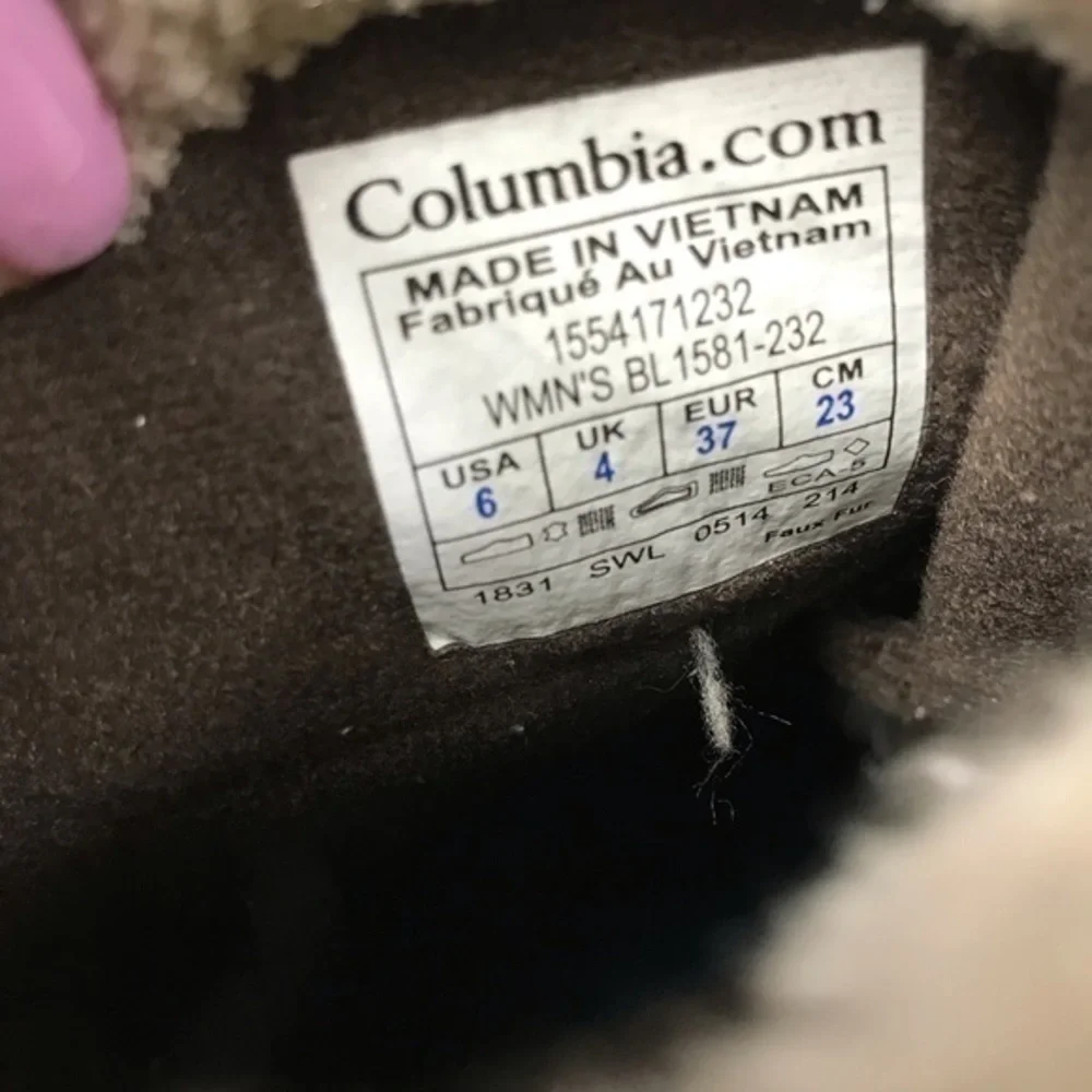 Columbia Women's Ice Maiden II Snow Boot, size 6 , brown Good used condition